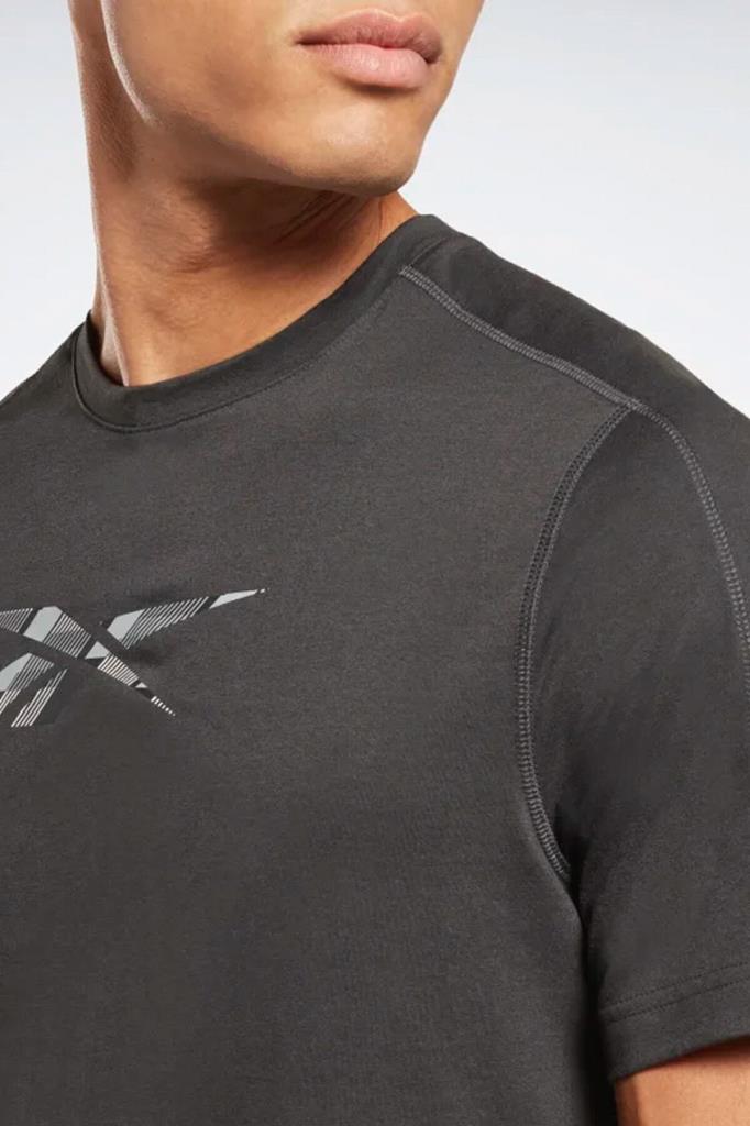 reebok-train-speedwick-gfx-101455807-erkek-tisort-siyah-s-xxl-29434.jpg